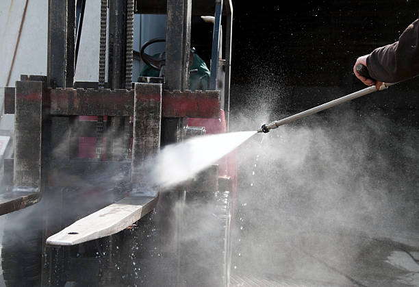 Best Patio and Deck Pressure Washing  in Gonzales, TX